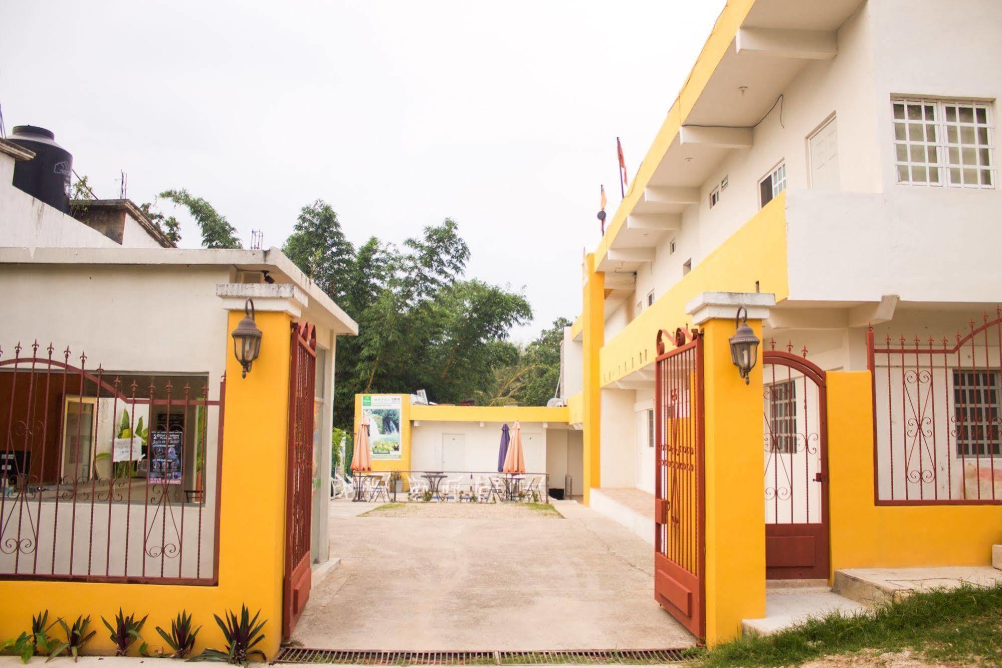 Rosvel Hotel Palenque Exterior foto